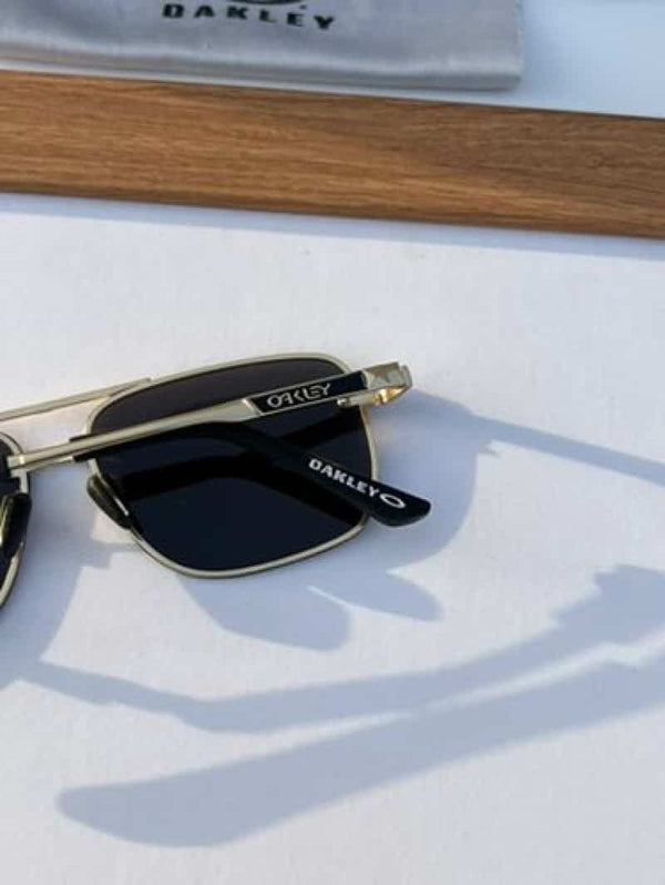 Oakley 8919 Gold Black