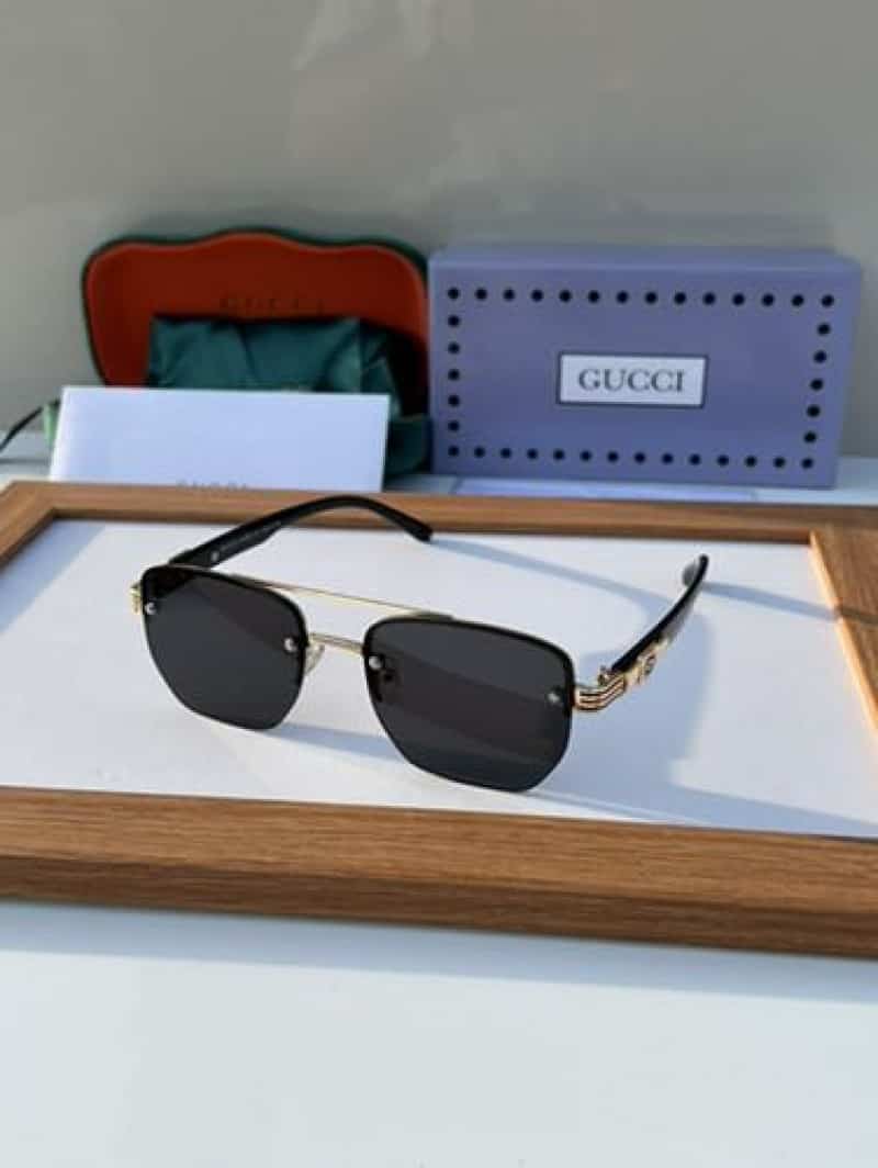 Gucci_5112 gold black