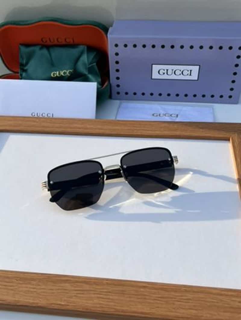Gucci_5112 gold black