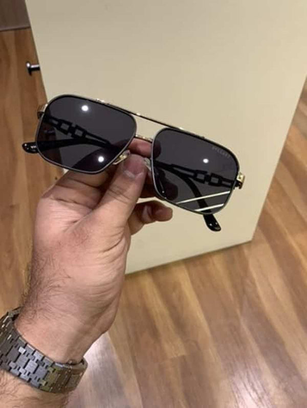 BVLGARI 205 gold black