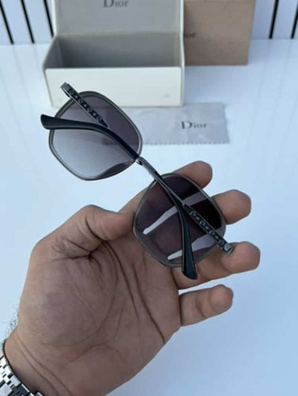 7899 grey