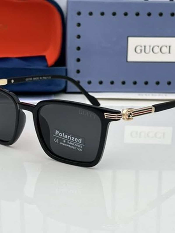 gucci_1086 black gold