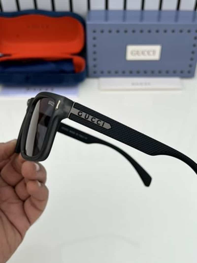 gucci_2512 grey