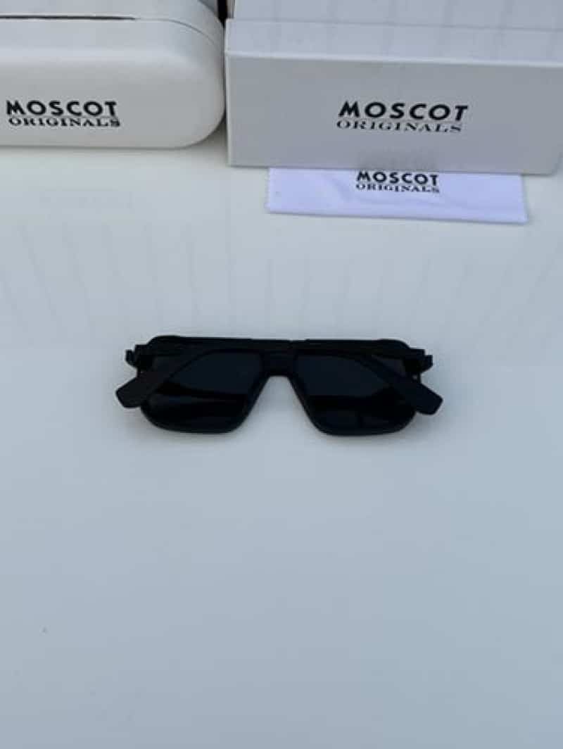 moscot 38 black