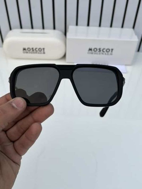 moscot 38 black