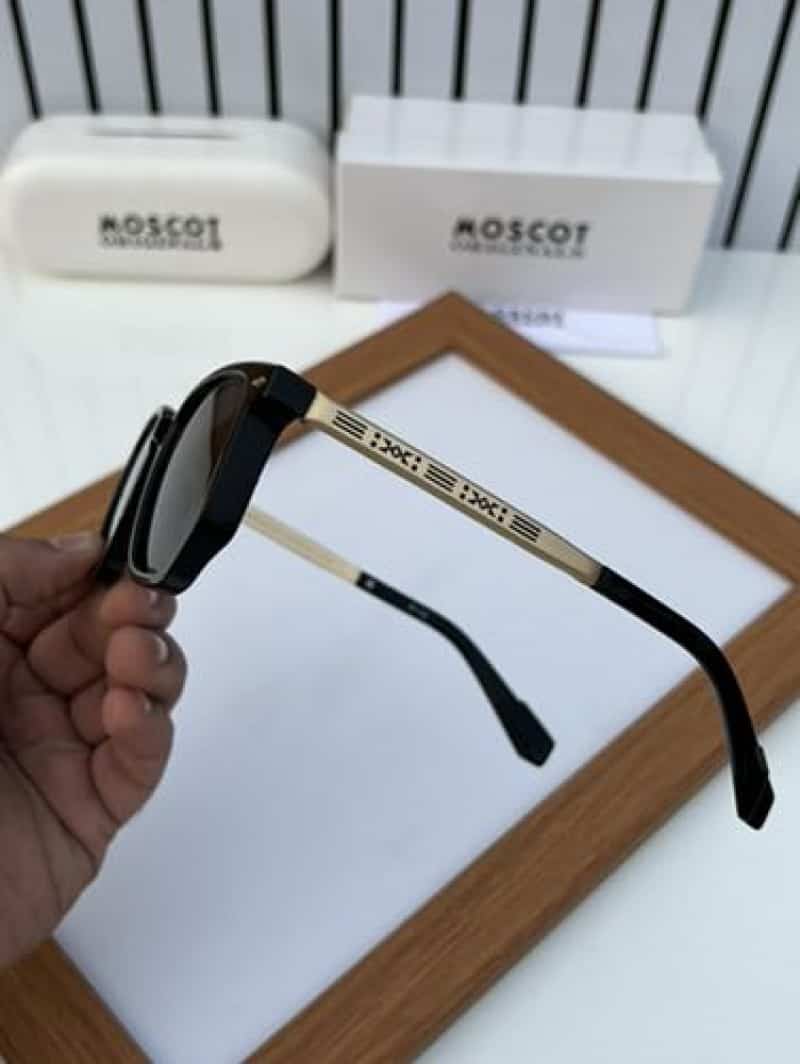 moscot 41 black gold