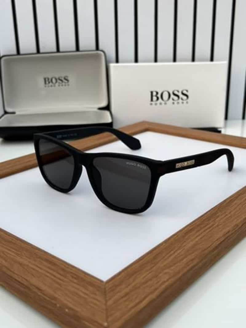 hugo boss 299 black maroon
