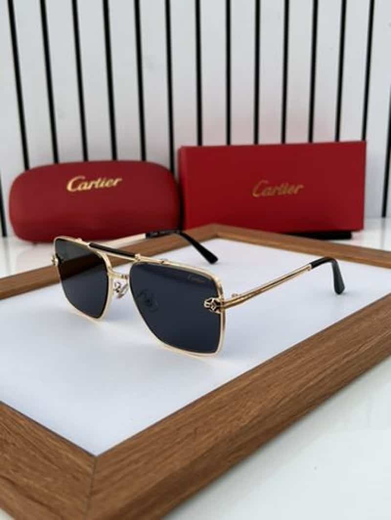 cartier_502_gold_black Main image