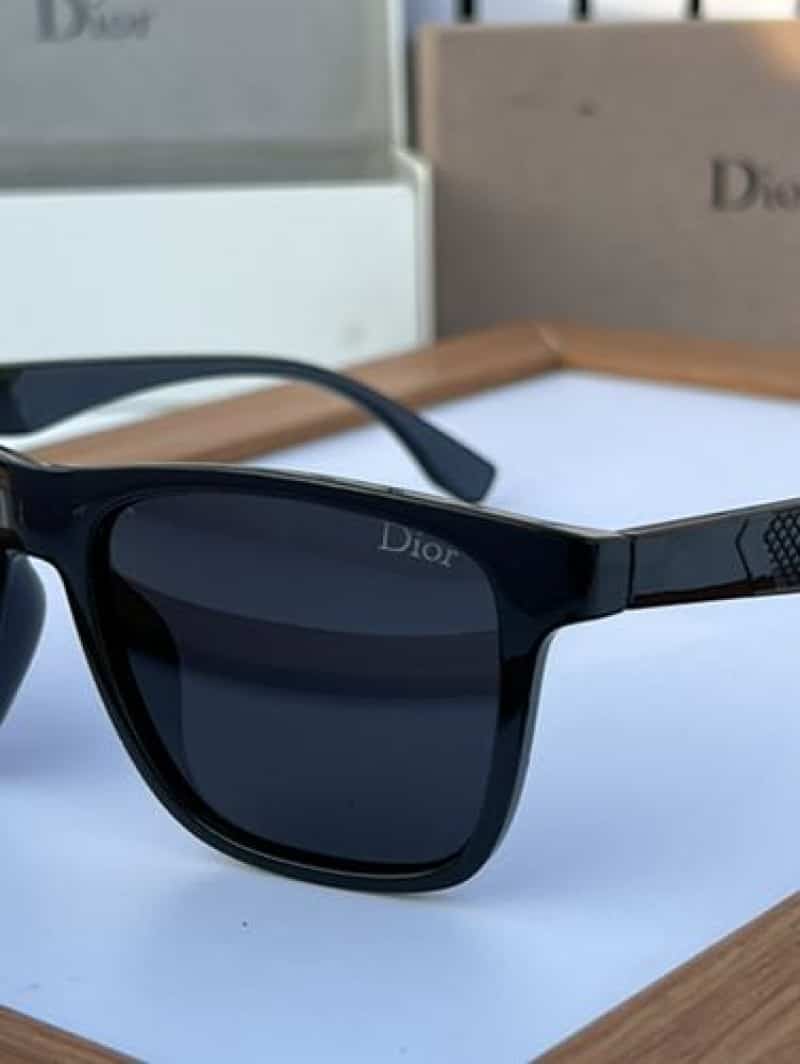 66102 glossy black