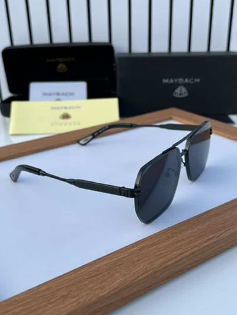 maybach 2537 black