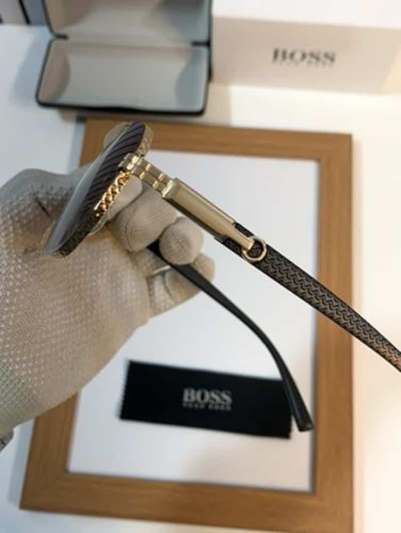 Boss 2567 gold brown Secondary image