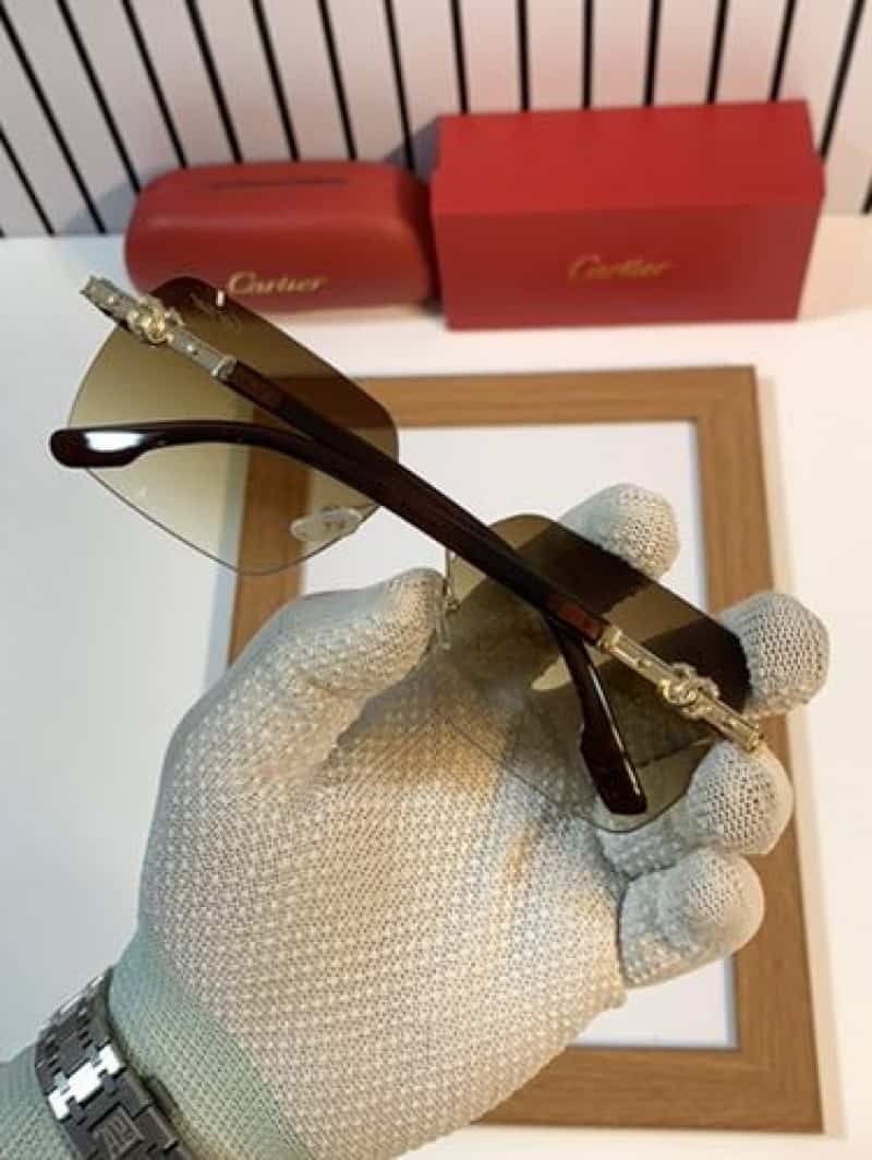 Cartier_8821 gold brown
