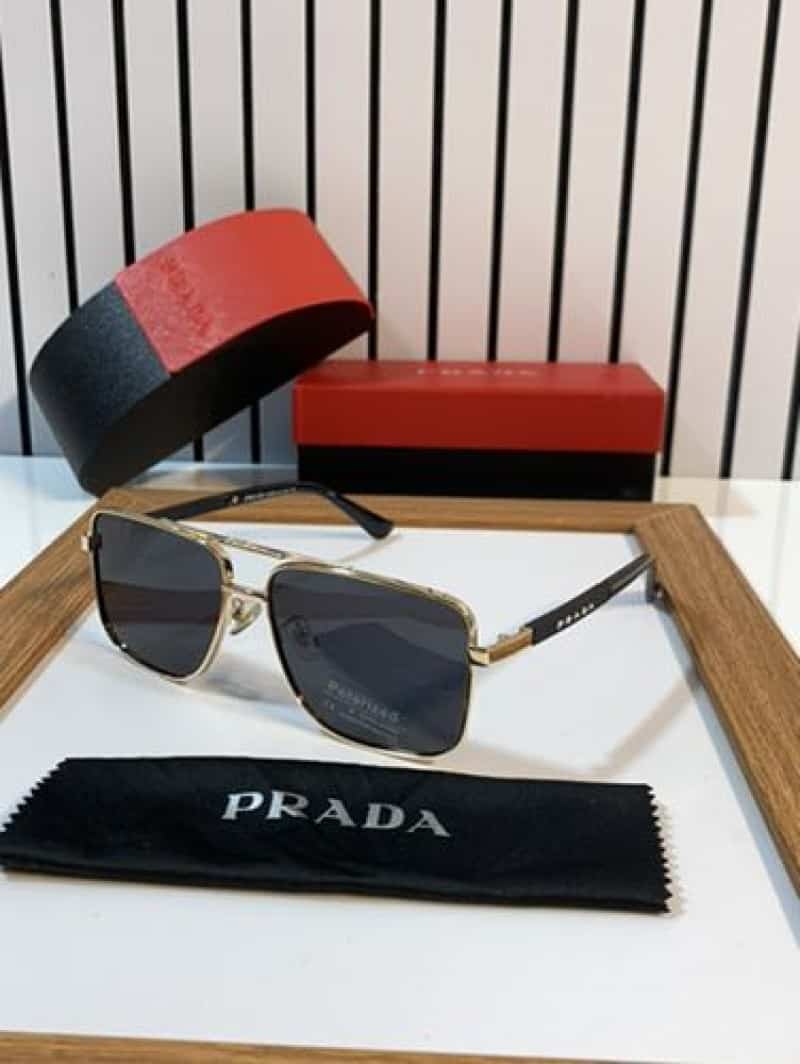 Prada_131 gold black