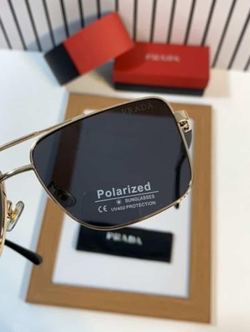Prada_131 gold black