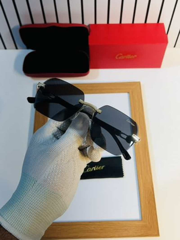 cartier_8817_gold_black
