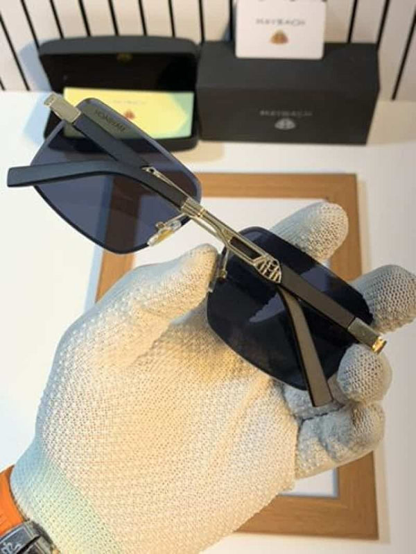 Maybach 55 gold black