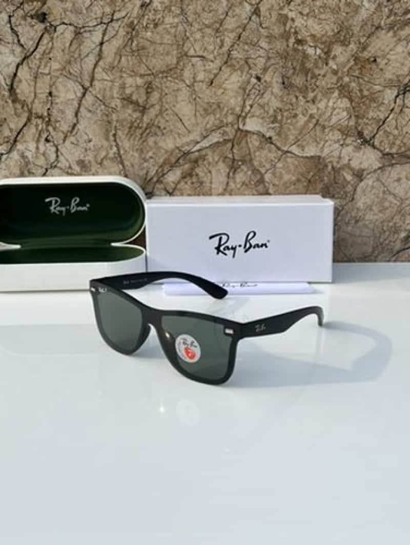 Rayban 650 black green