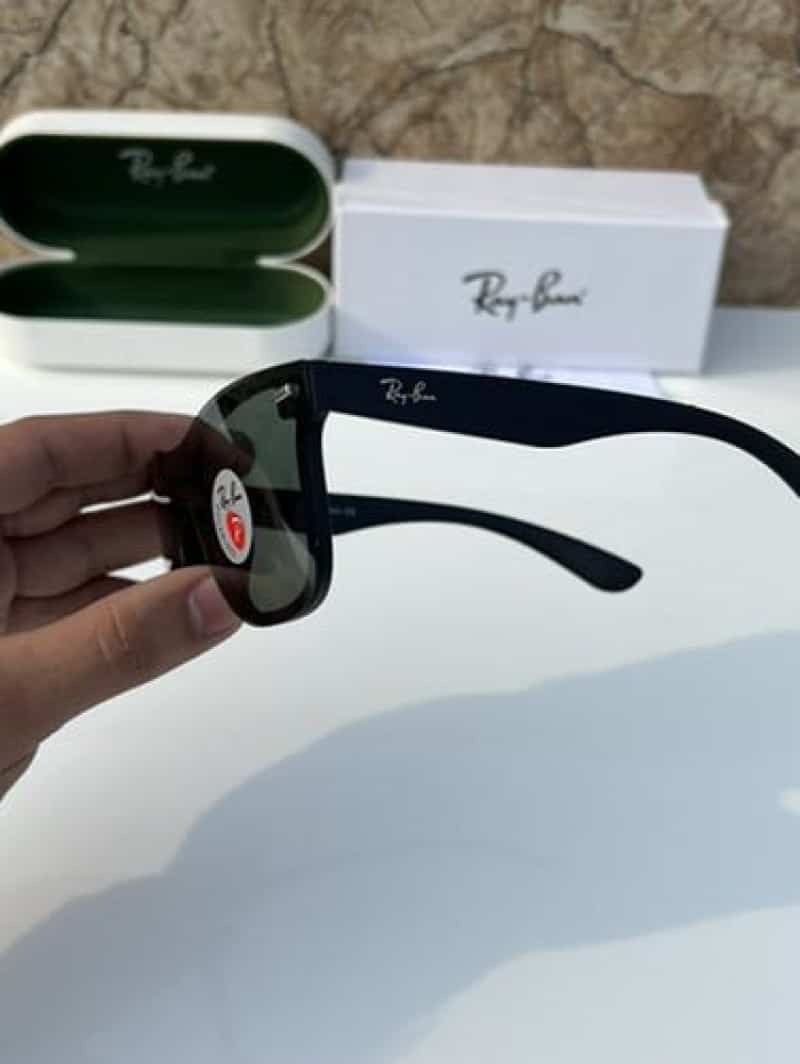 Rayban 650 black green
