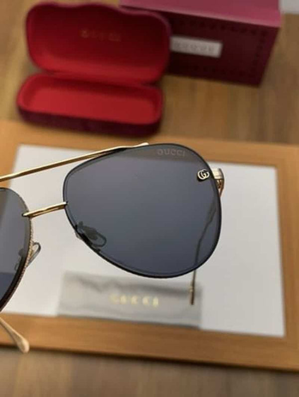 gucci_15940_gold_black