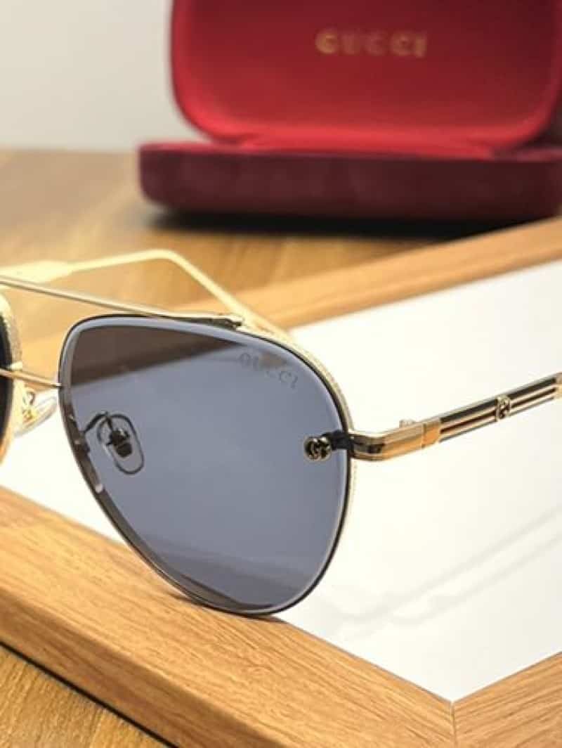 gucci_15940_gold_black