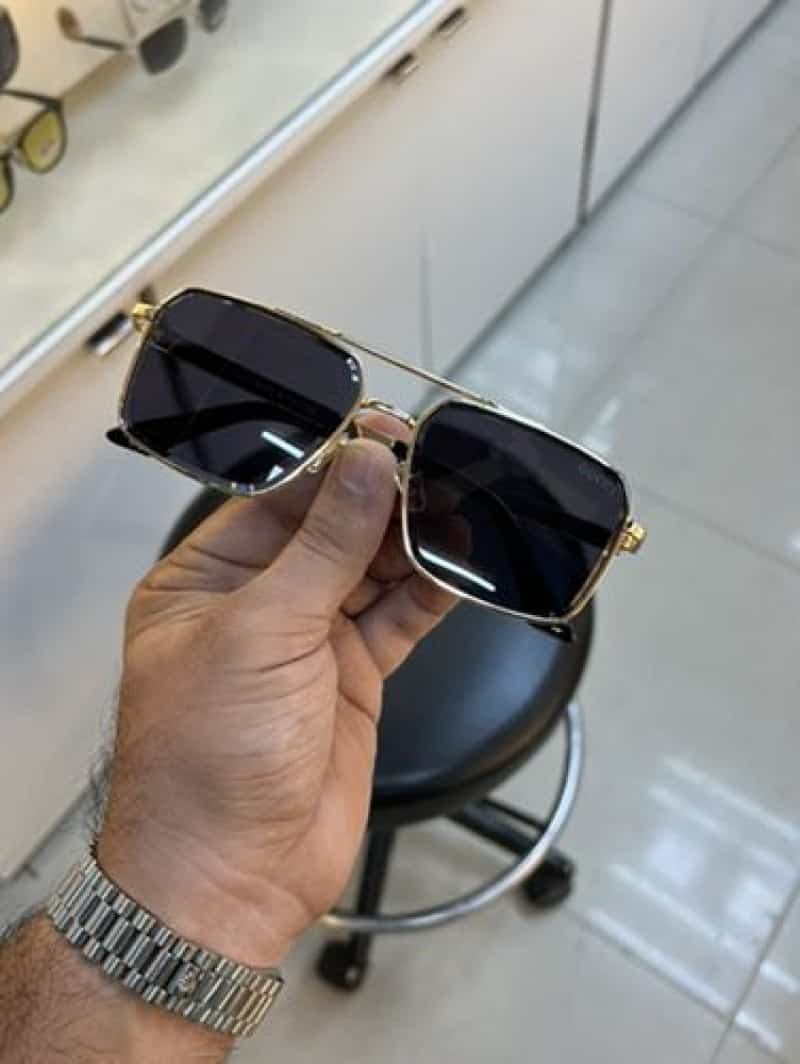 Gucci_162 gold black