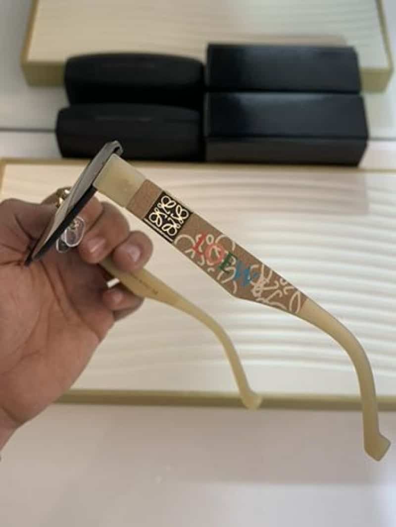 Loewe_58176_gold_cream