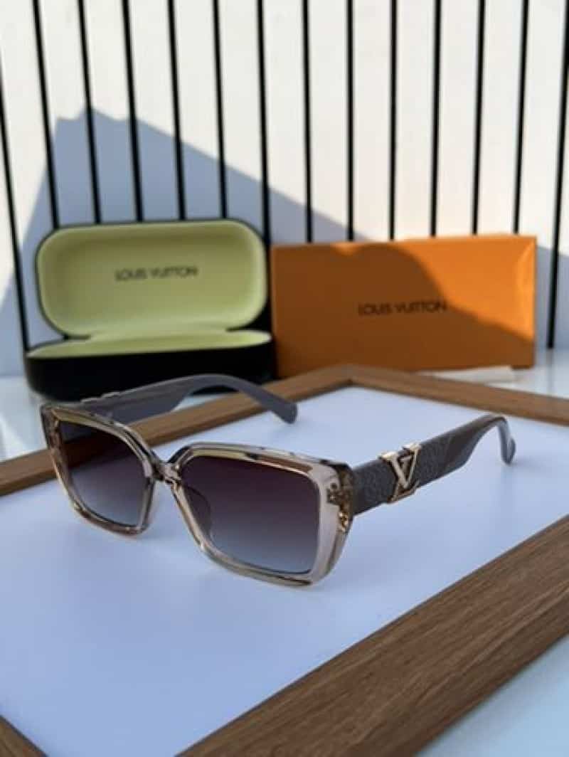 Louis vuitton 5506 peach brown