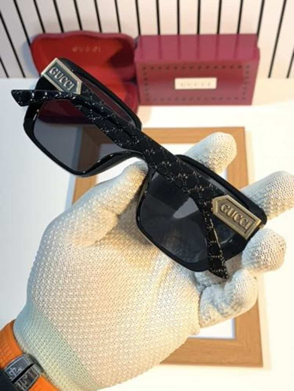 Gucci_5517 black