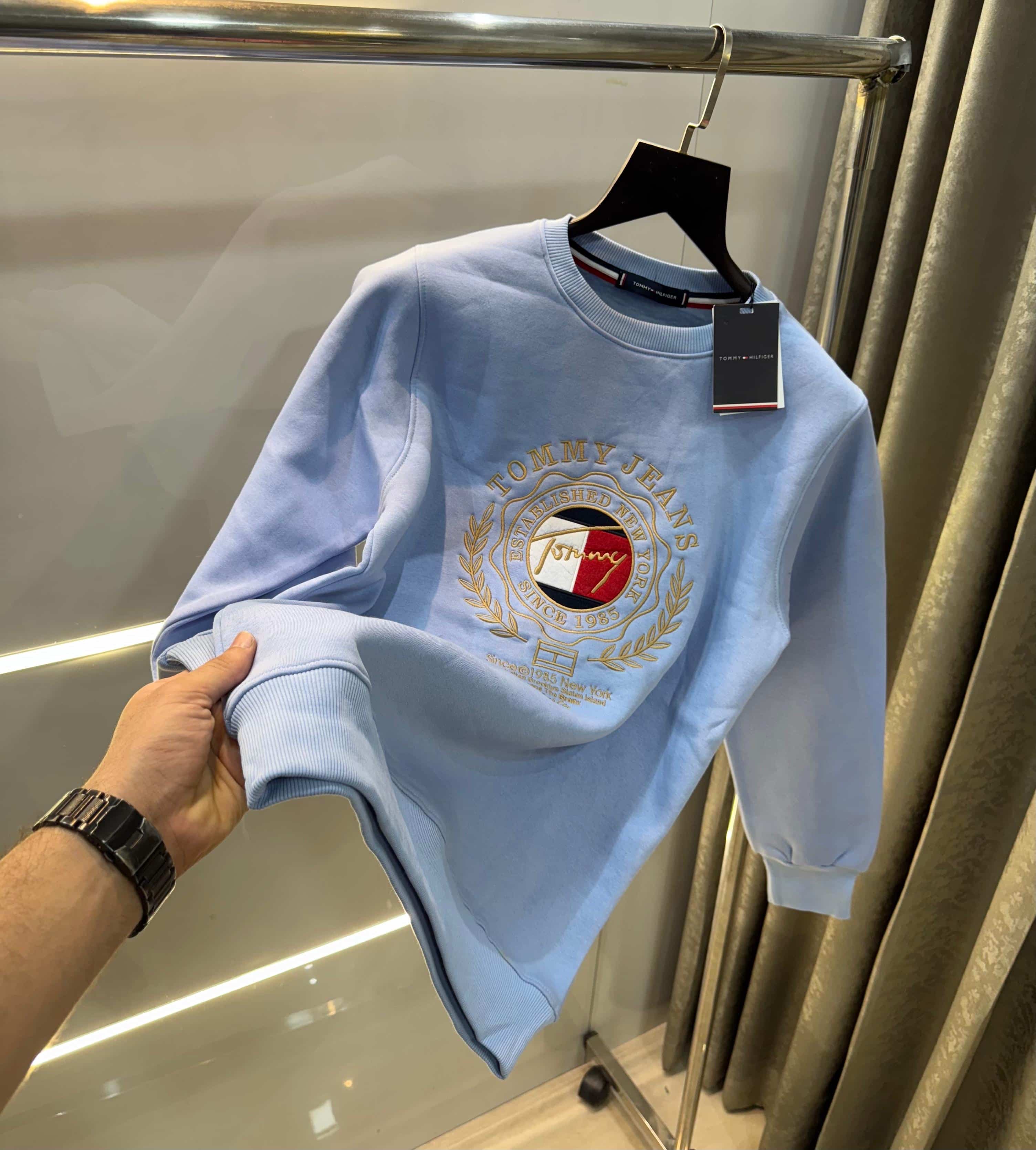 Tomm y Hilfiger Sky Blue Embroidery Logo Premium Sweatshirt Main image