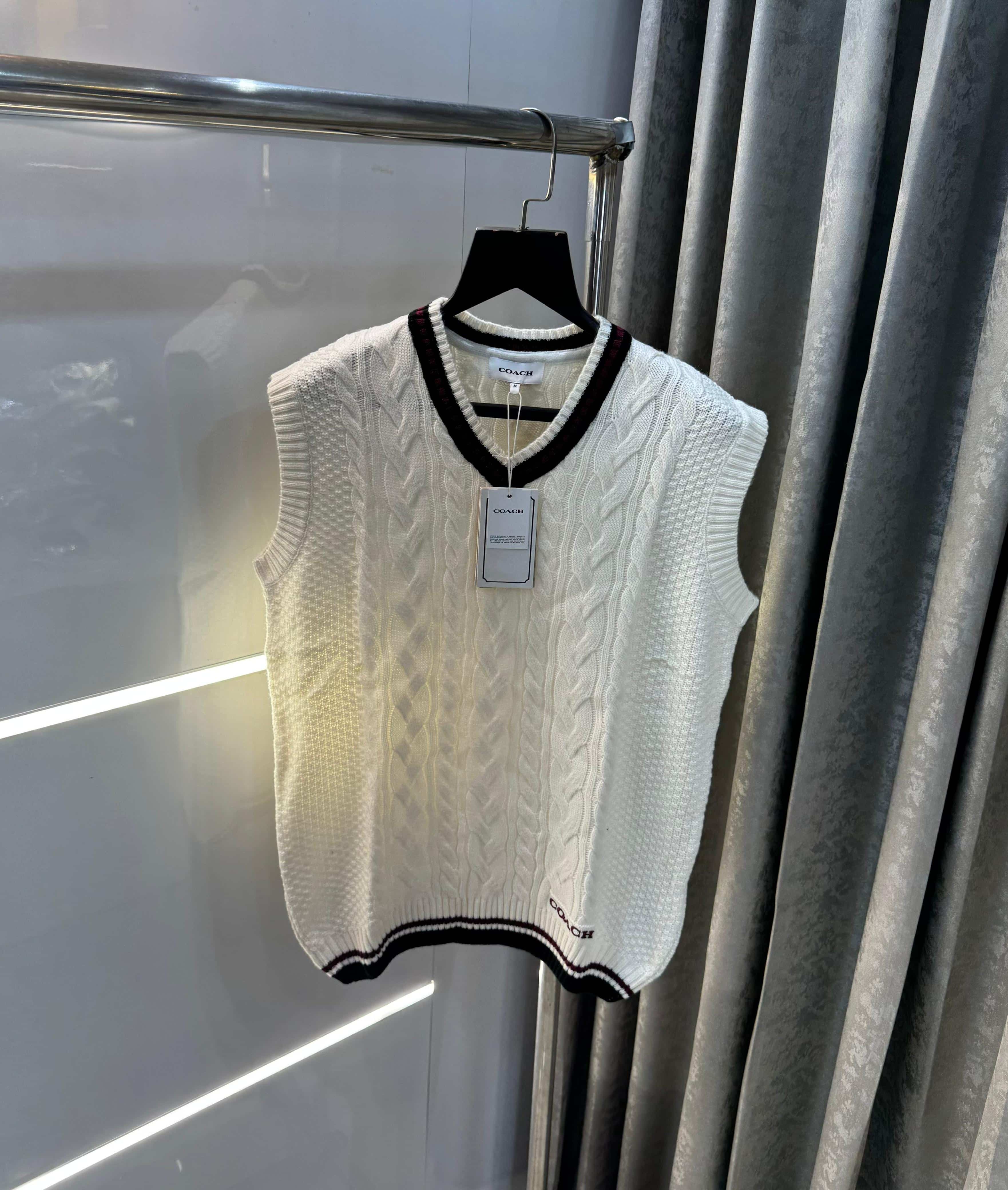 Coac h Cream Knitted Imported Premium Sleeveless Pull Iver