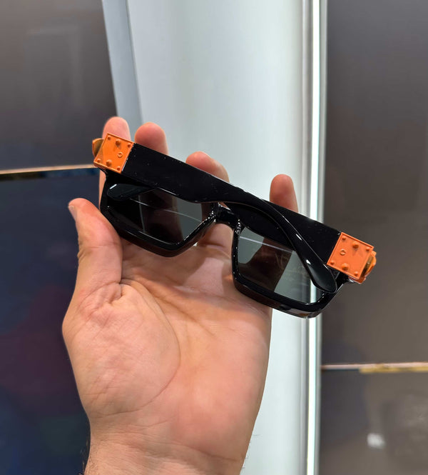 Louis  Vuitton Orange Black Premium Shades 6229