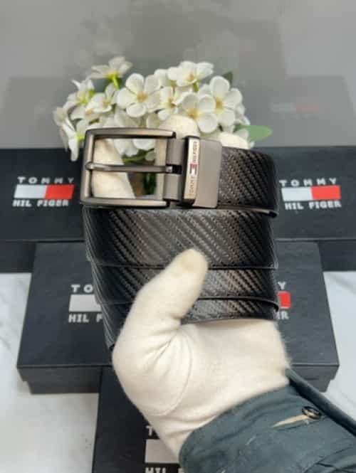 TOMM Y HILFIGER PREMIUM QUALITY IMPORTED REVERSIBLE BELT WITH OG BOX Main image
