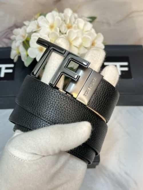 TF TOMFoRD PREMIUM QUALITY REVERSIBLE BELT WITH OG BO_X TF-106 Main image