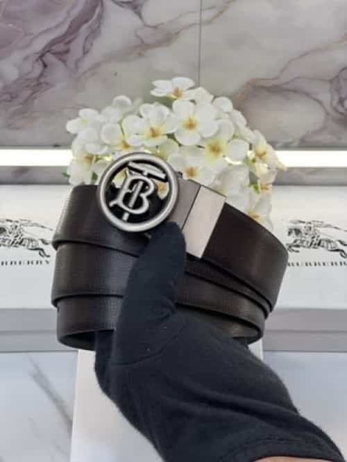 TB BURBERR Y PREMIUM QUALITY IMP REVERSIBLE BELT WITH OG BOX BB-706