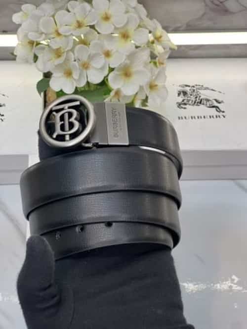 TB BURBERR Y PREMIUM QUALITY IMP REVERSIBLE BELT WITH OG BOX BB-706
