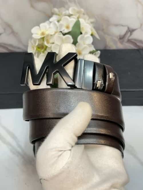 MK MIc_HAEl KORS. PREMIUM QUALITY IMPORTED REVERSIBLE BELT WITH OG BO-X MK-104