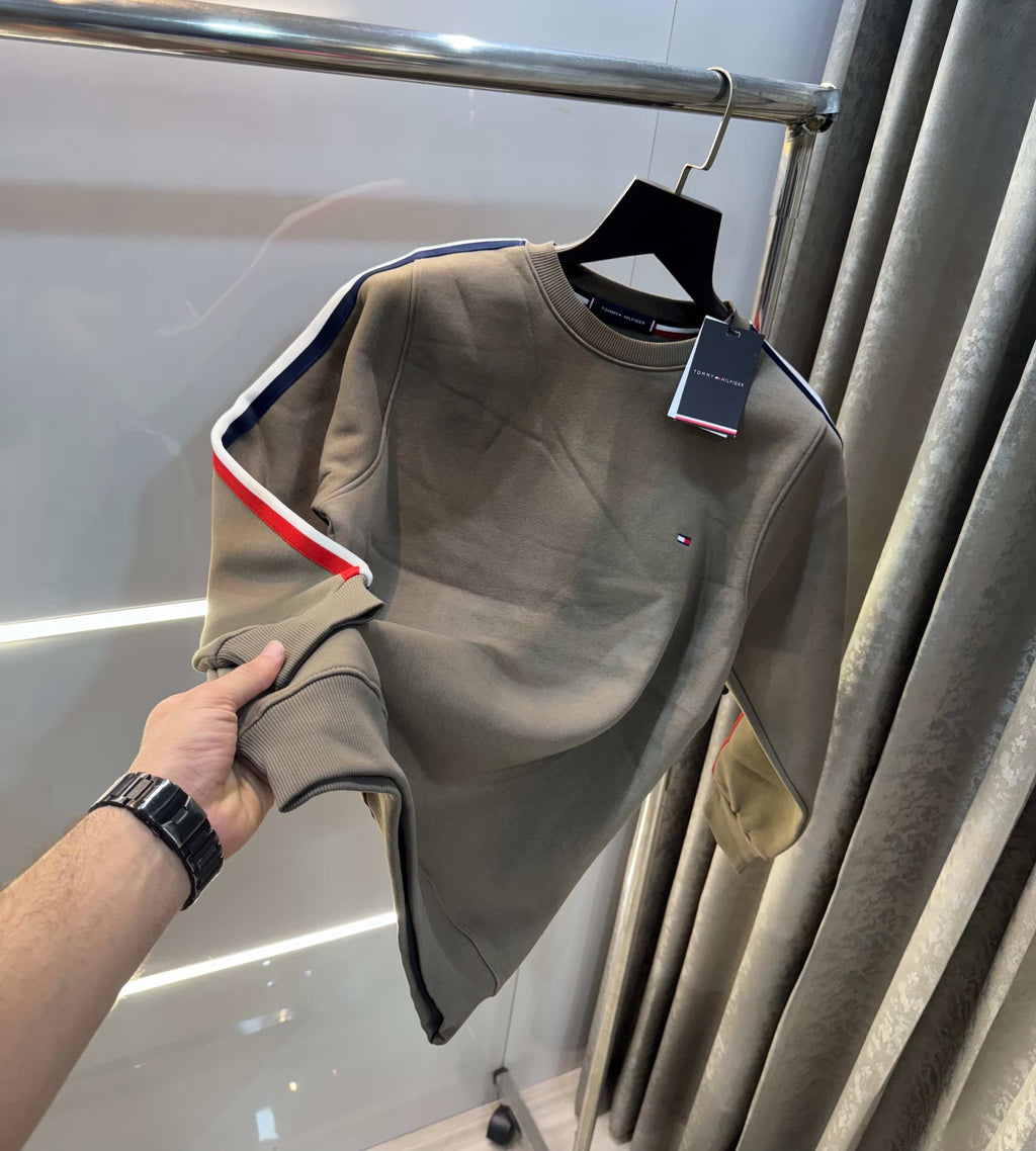 Tomm y Hilfiger Olive Green Premium Sweatshirt