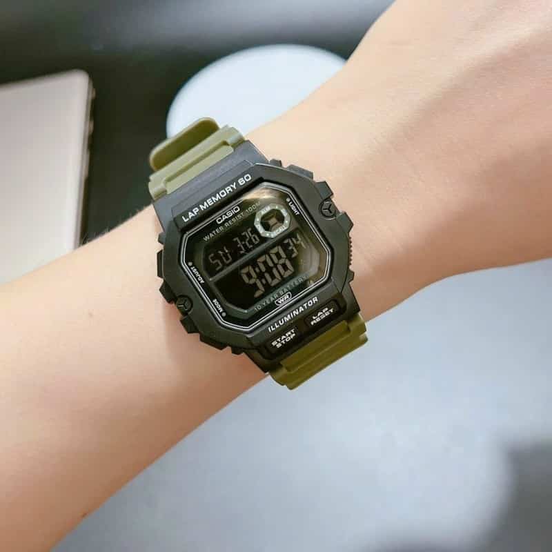G-shock Watch Secondary image