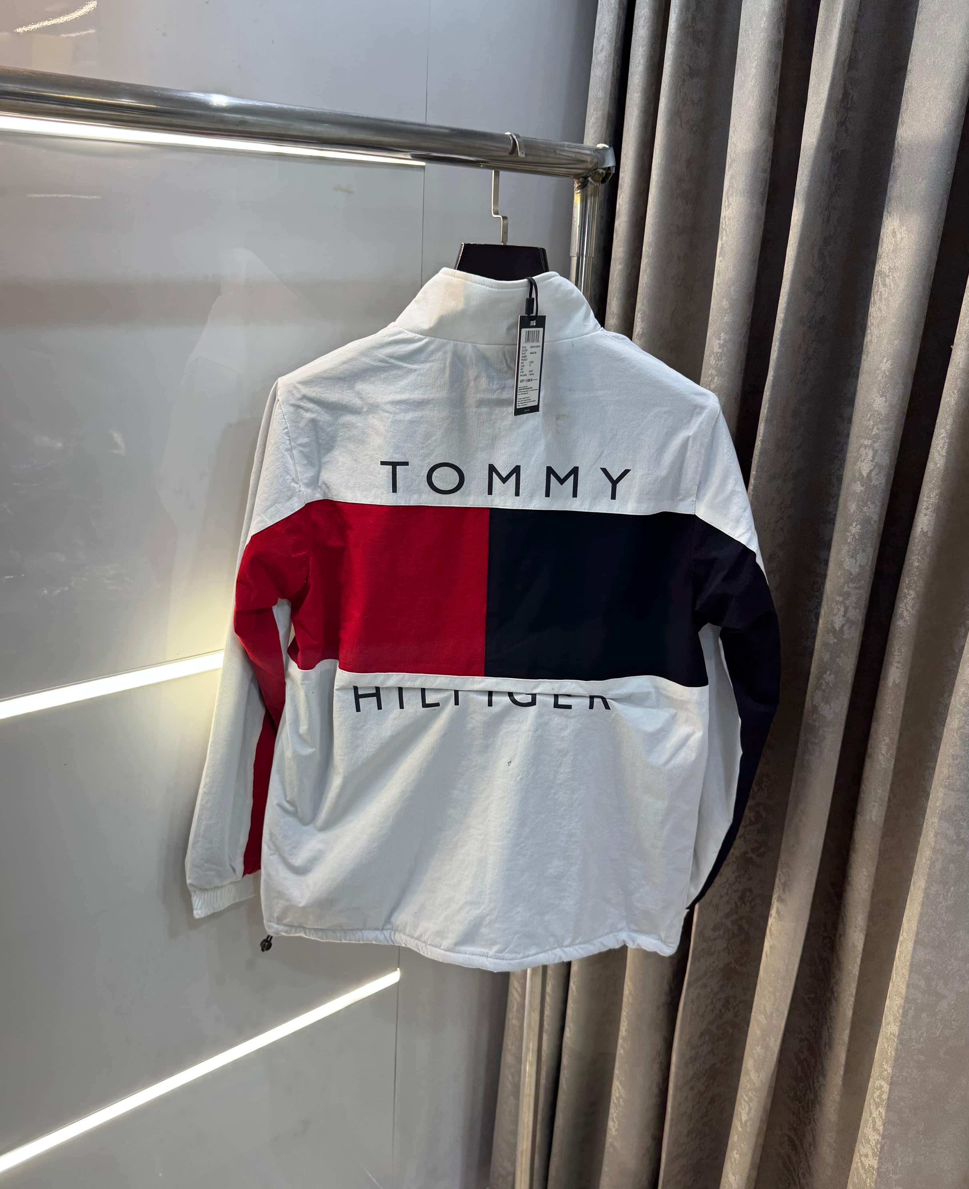 Tomm y Hilfiger White Imported Premium Bomber Jacket Main image