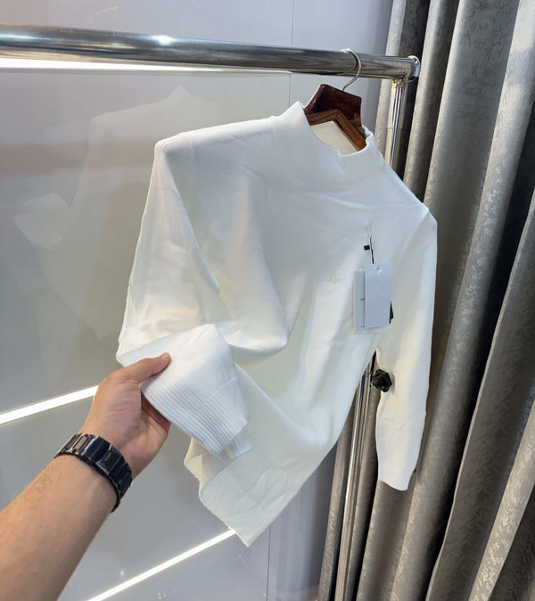 Arman i E_-_·X!change White high neck Embroidery Logo Imported Premium Sweatshirt