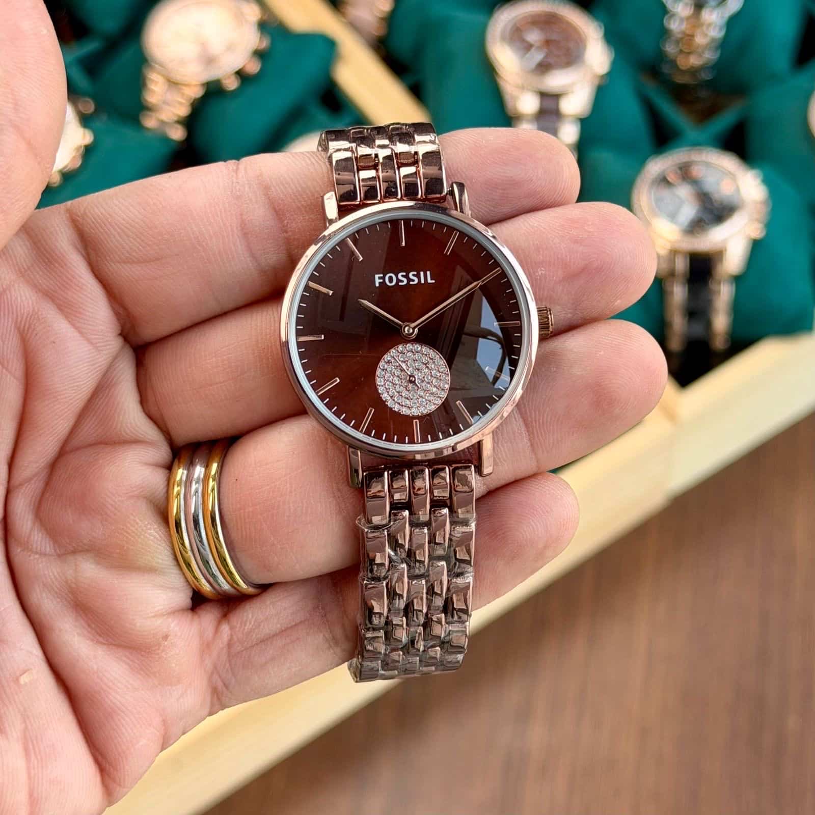 FOSSIL_LADIES_BROWN