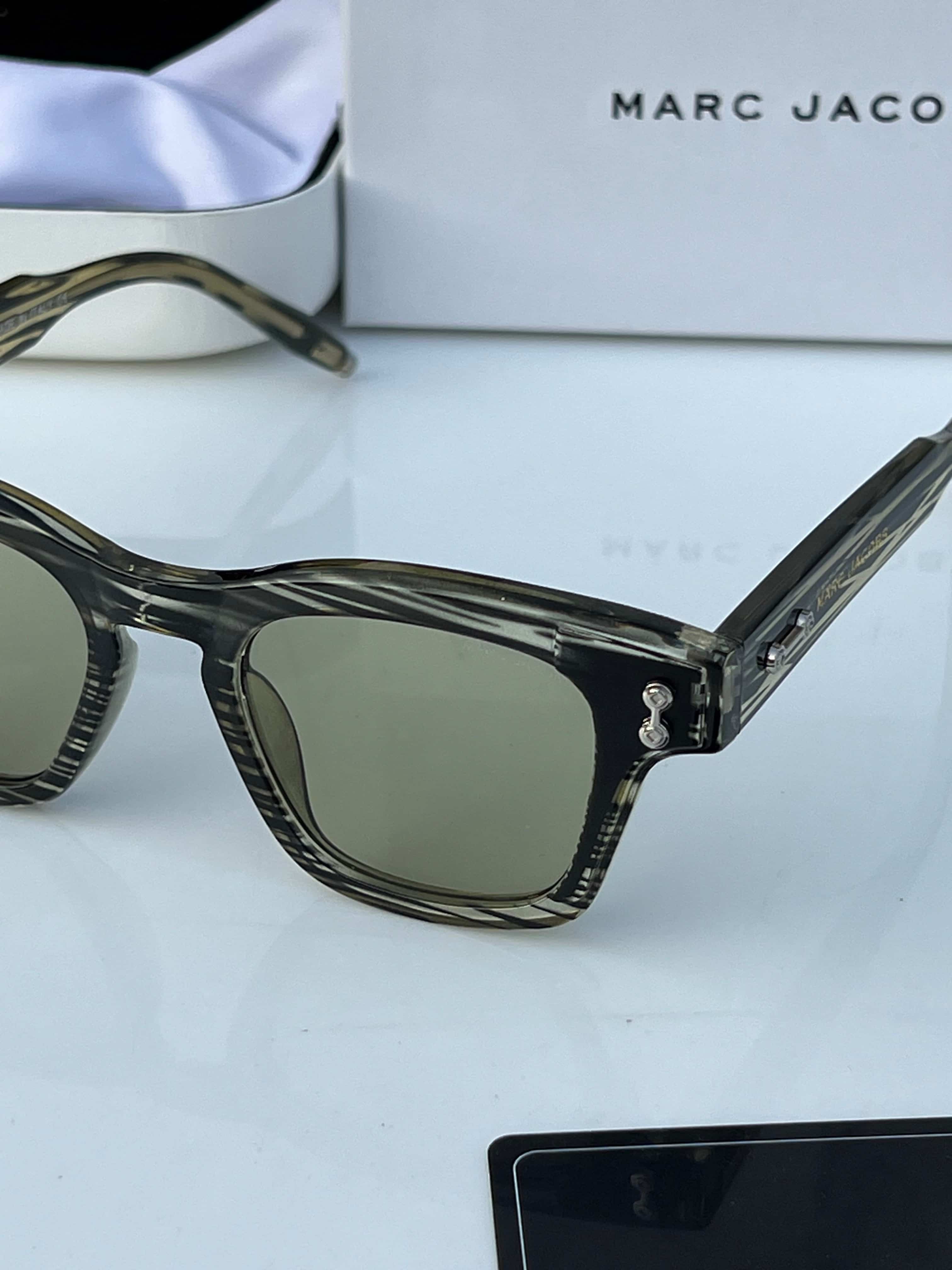 Marc_jacobs_1142_green