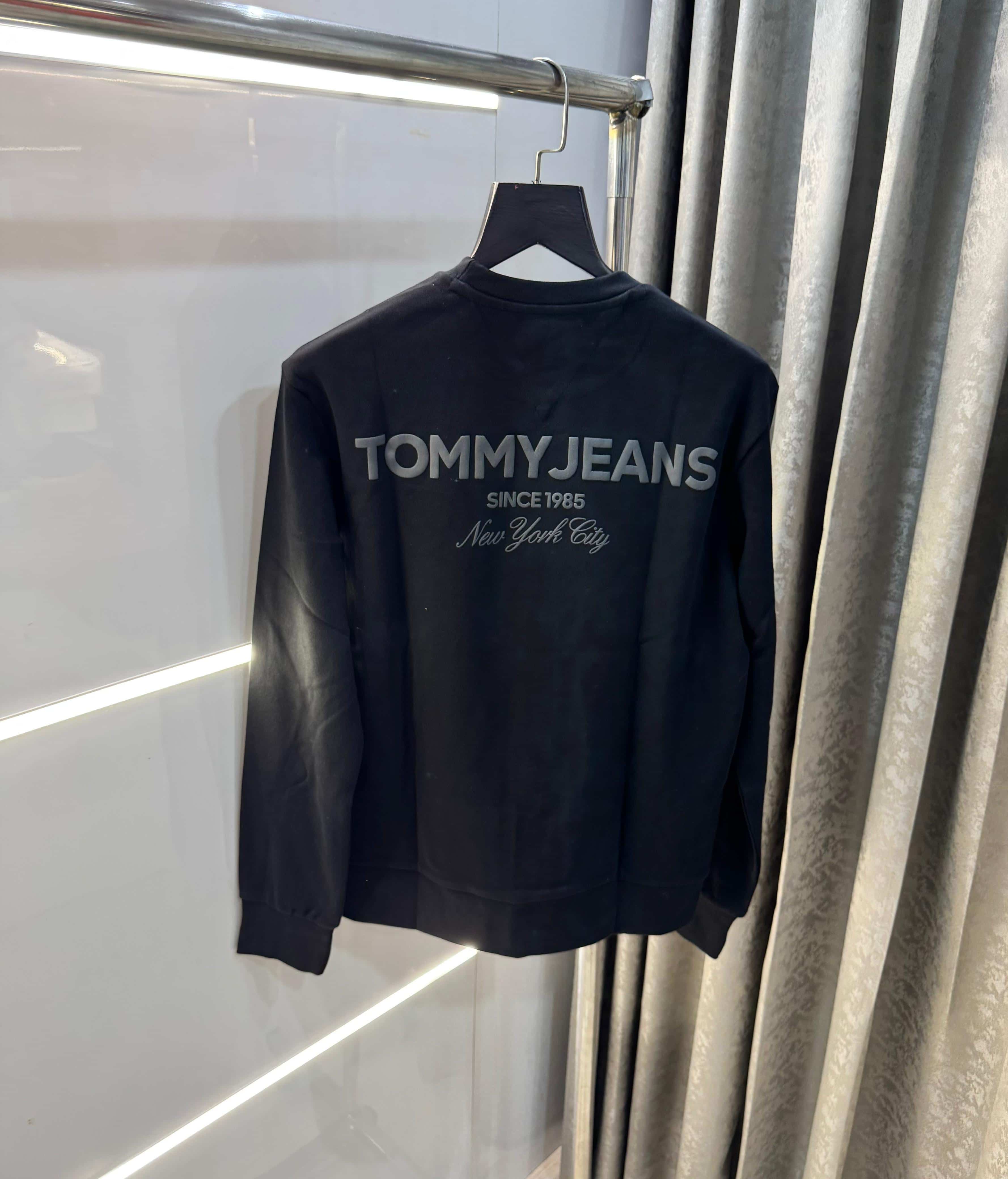 Tomm  Hilfiger Black Logo Work Premium Sweatshirt