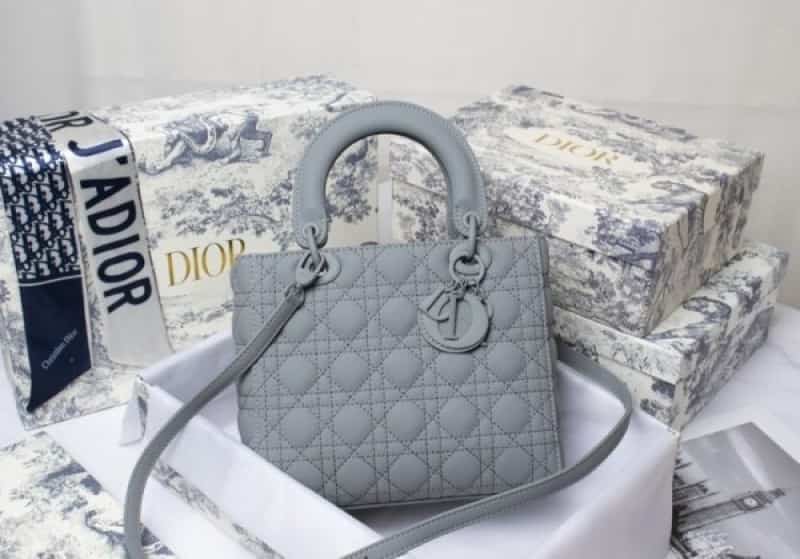 Dio_r lady ABCDio_r premium handbag with box 584