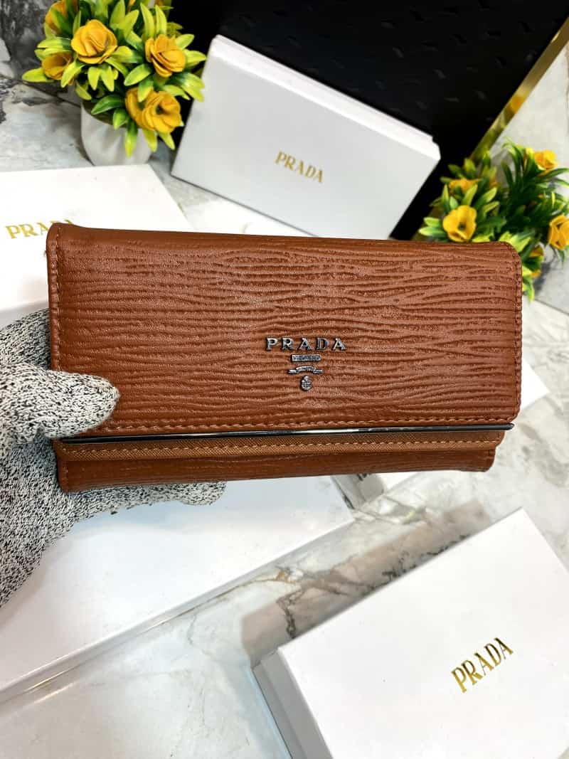 PRAD_A 3 Fold double compartment Clutch wallet 631