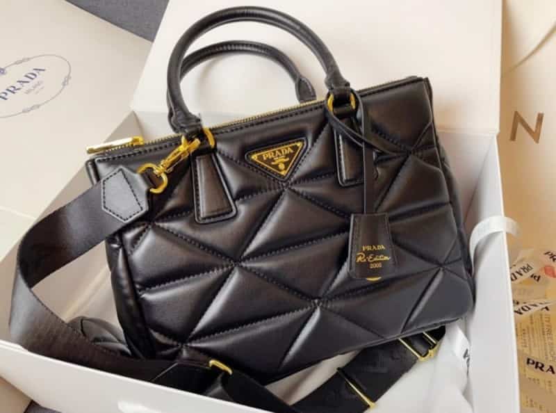 PRADA_Shoulder_Bag_704