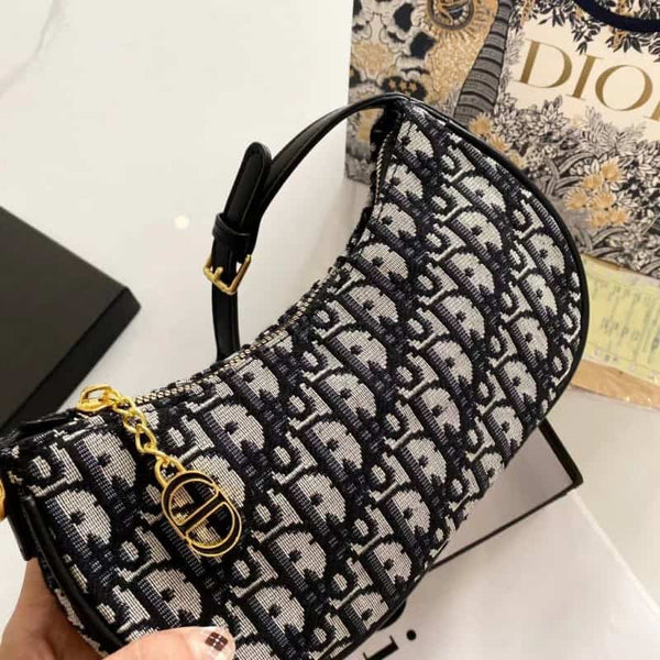 CD_DIOR_Lounge_Sling_Bag_with_Box_725