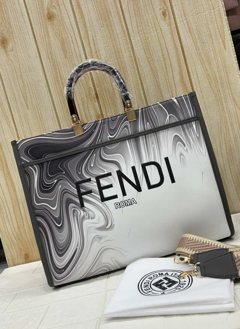 FENDI_Tote_Bag_754
