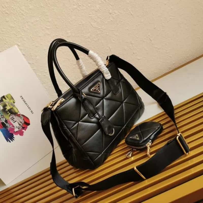 PRADA_Saffiano_Signature_shoulder_Bag_785