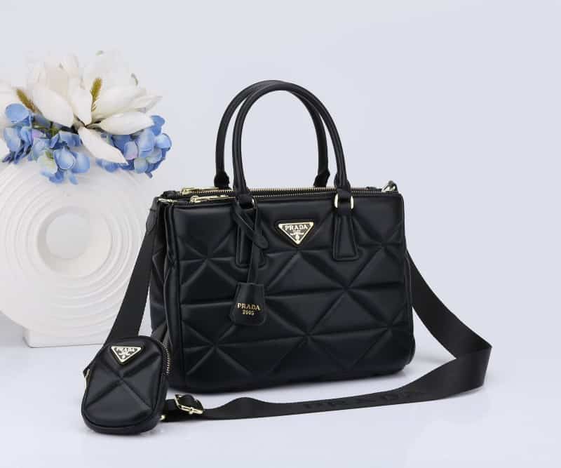 PRADA_Saffiano_Signature_shoulder_Bag_785